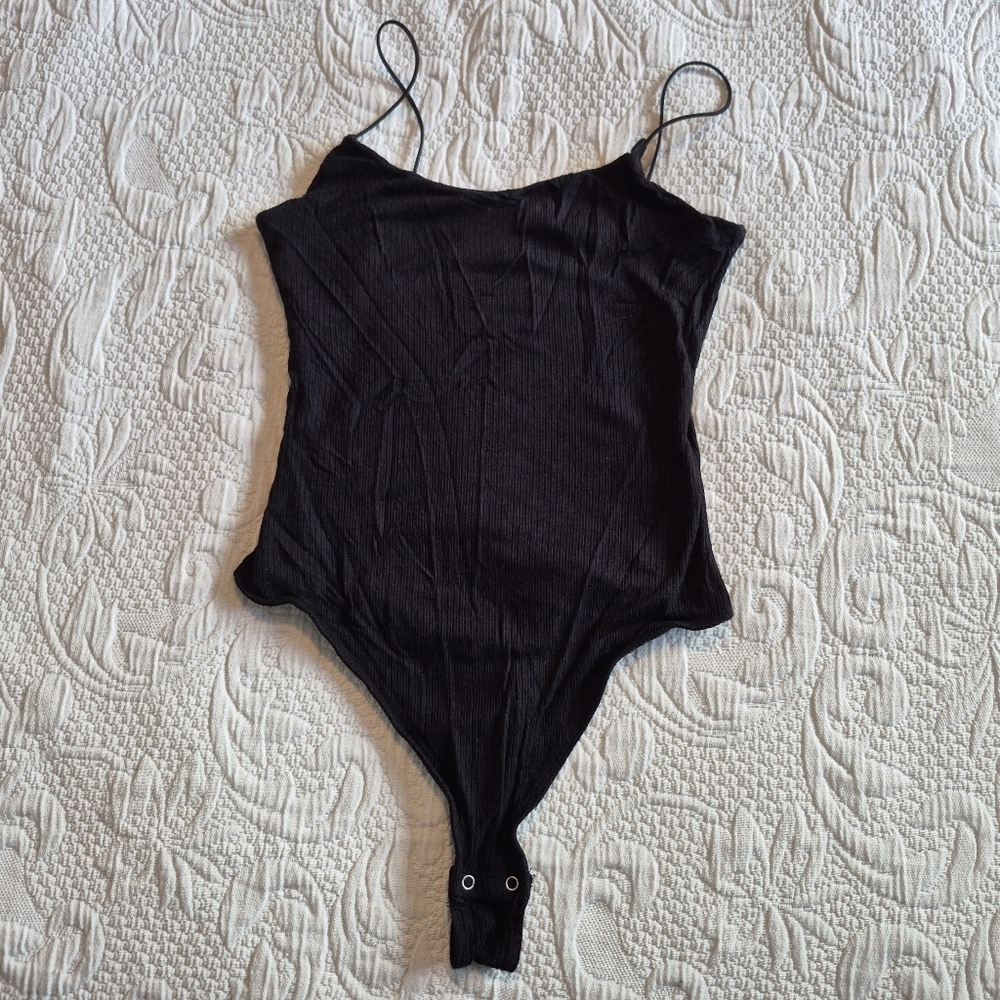 Garage women's XS black ribbed bodysuit, thong back elastic shoulder VGUC